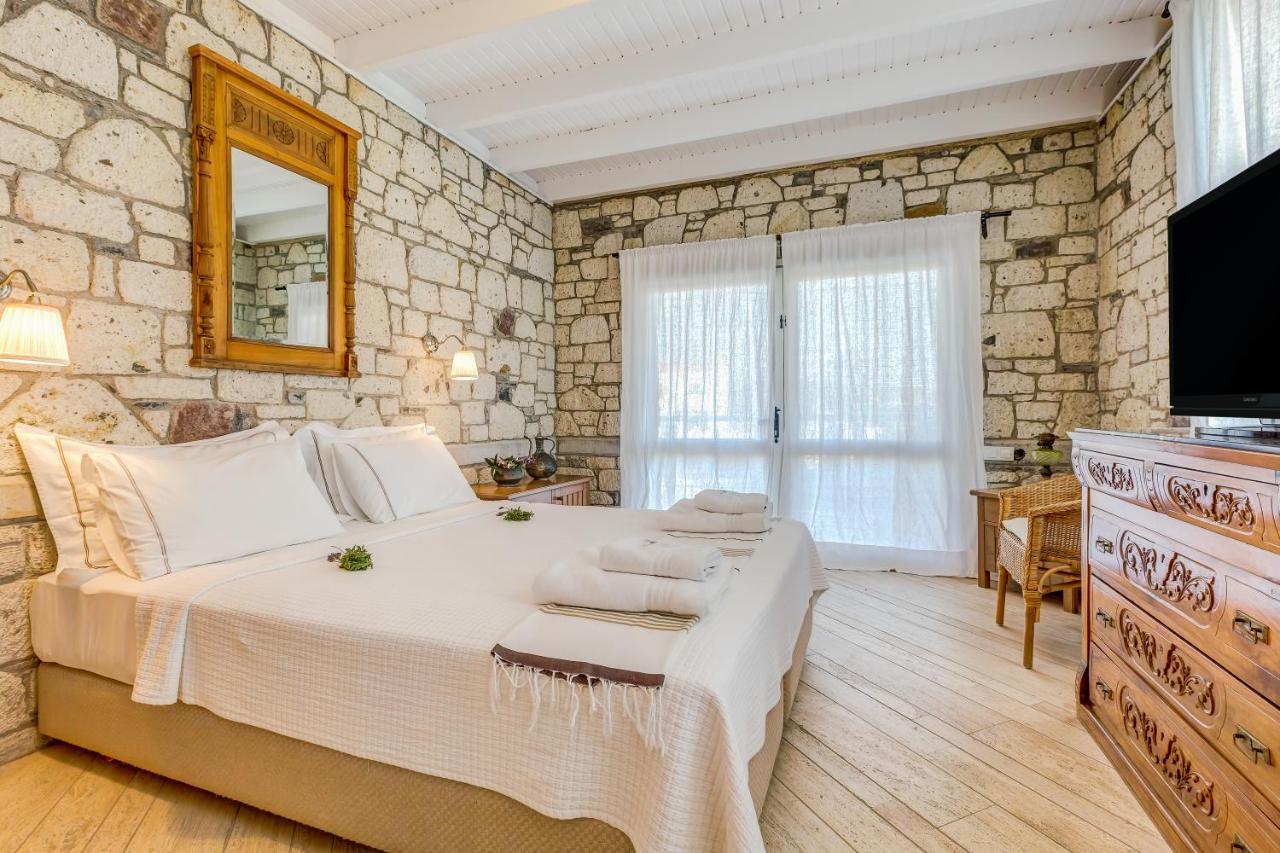 Ev Bharat Butique Hotel, Alaçatı Extérieur photo