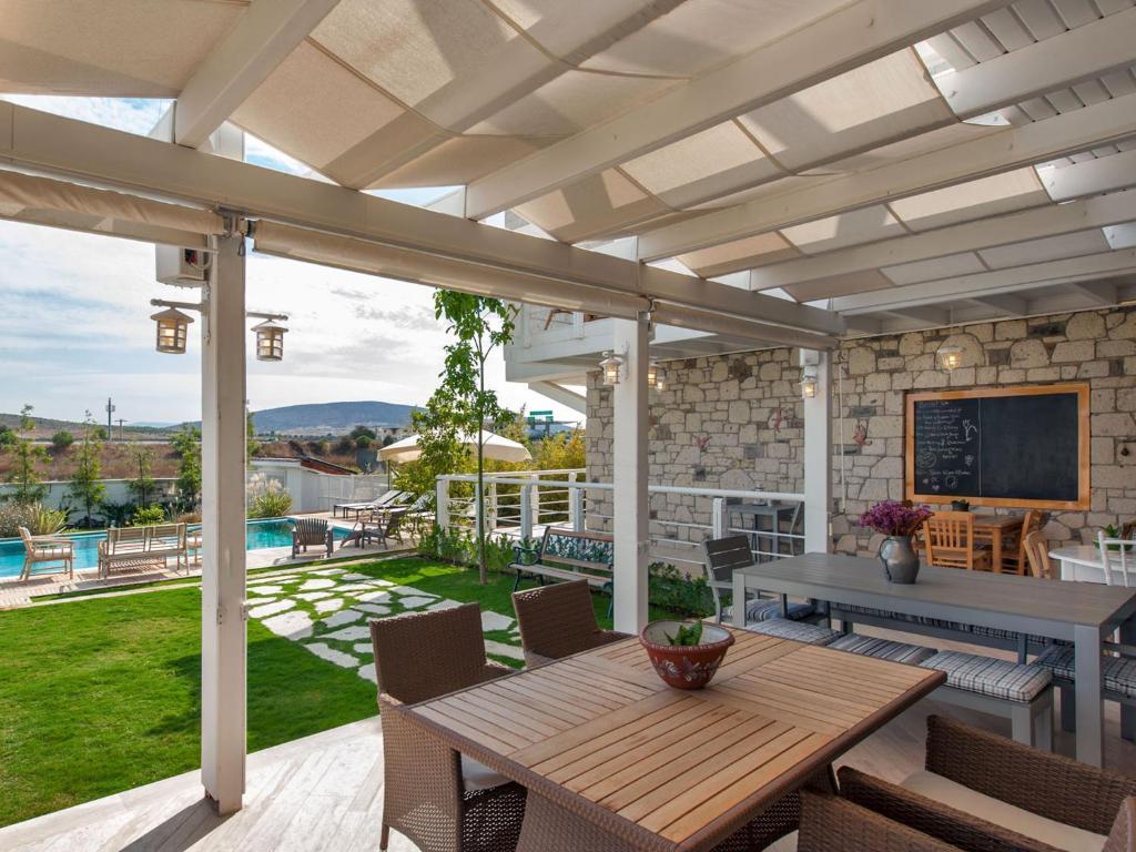 Ev Bharat Butique Hotel, Alaçatı Extérieur photo