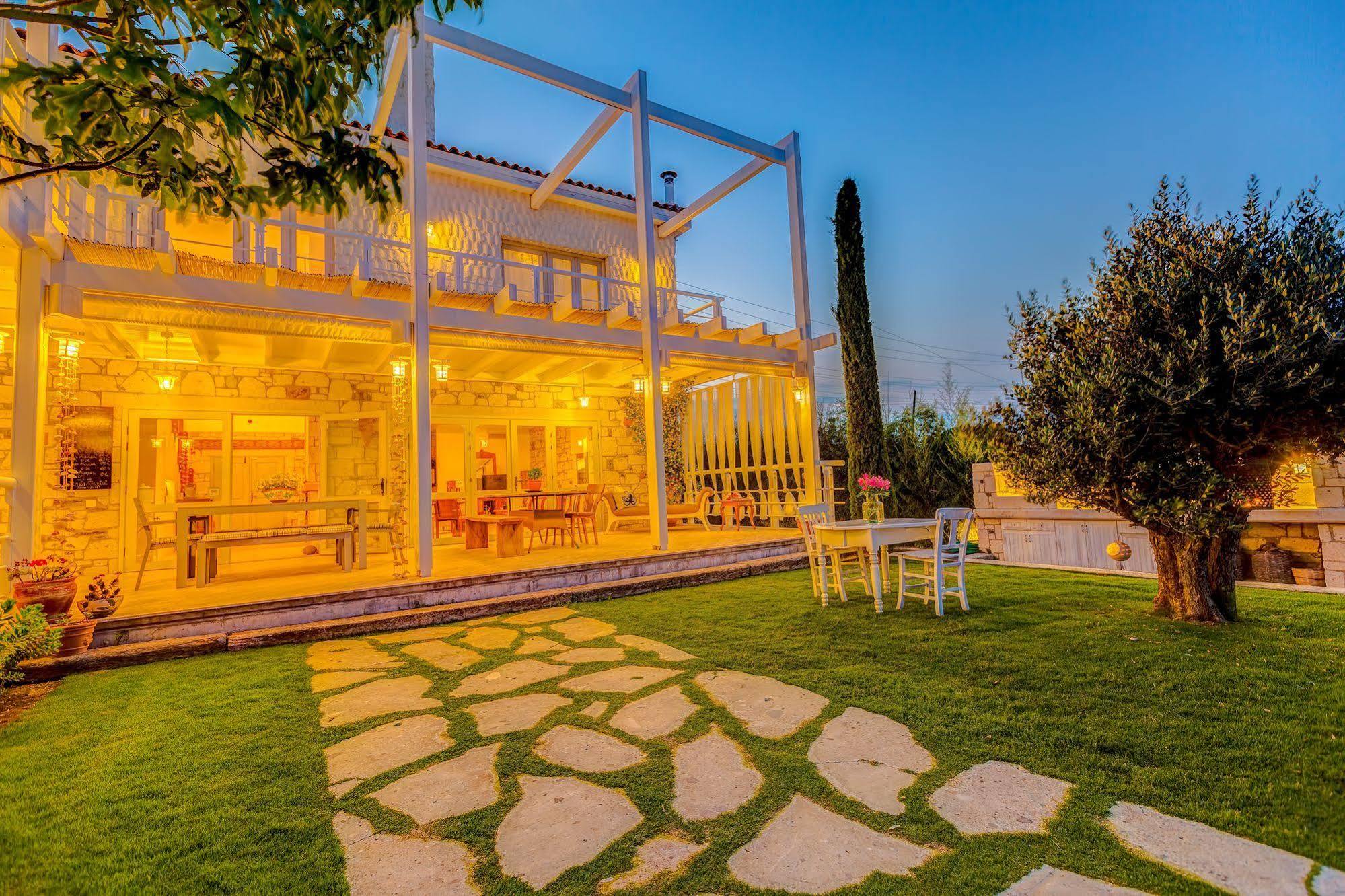 Ev Bharat Butique Hotel, Alaçatı Extérieur photo